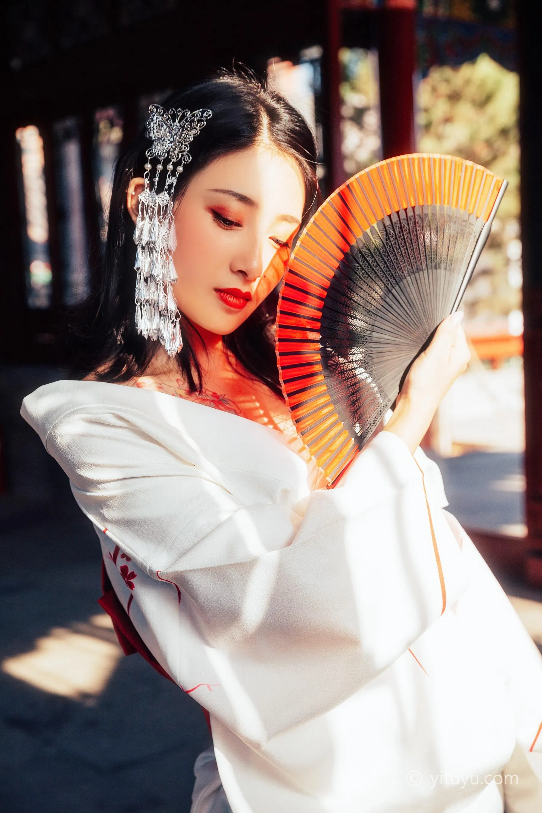 [YITUYU艺图语]2021.06.18 性空山 王月 [28P]插图8